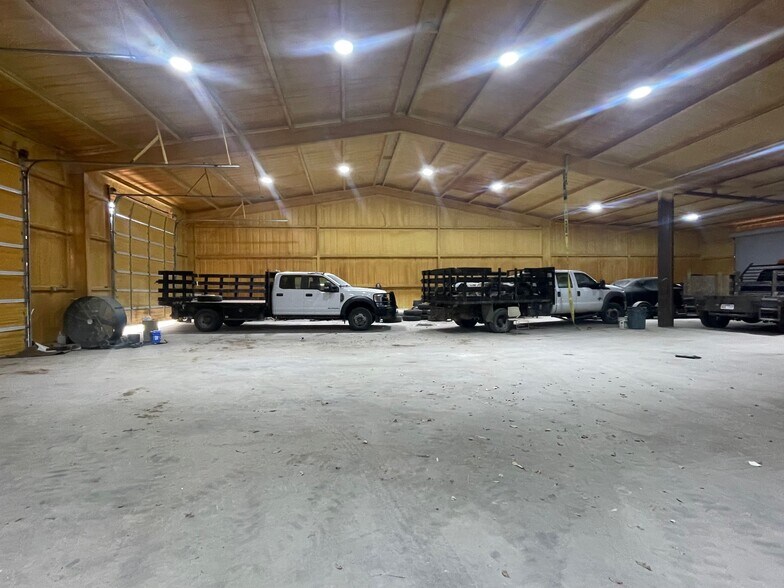 More Photos Of 12125 Jacksboro Hwy, Fort Worth Industrial For Lease