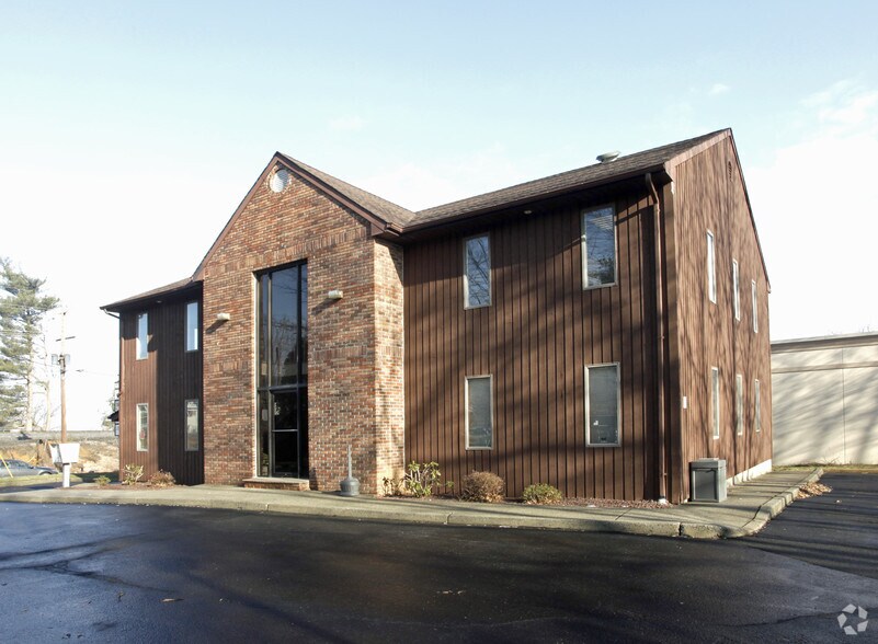 More Photos Of 3010 Bordentown Ave, Parlin Medical For Lease