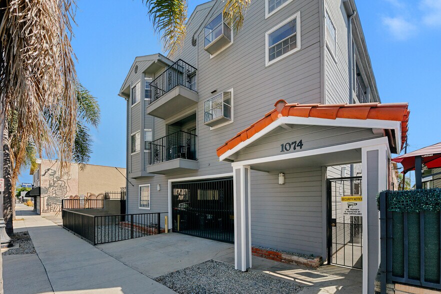 More Photos Of , Long Beach Multifamily For Sale