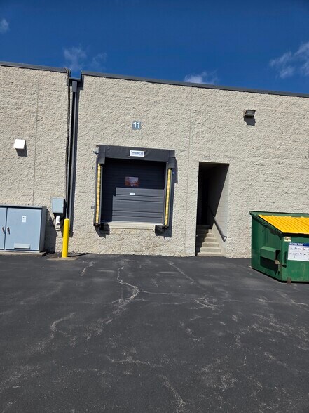 More Photos Of 4354-4396 W Round Lake Rd W, Arden Hills Light Manufacturing For Lease