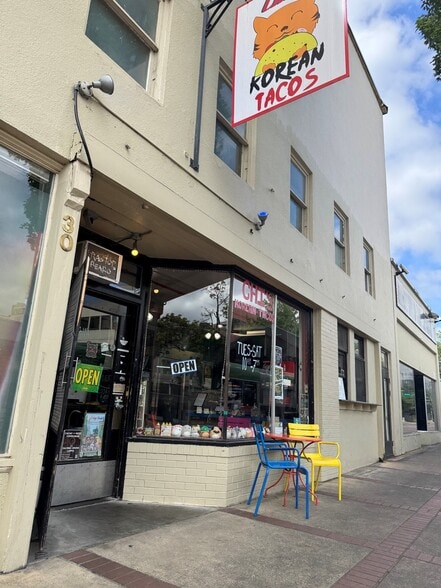 More Photos Of 1010-1044 Willamette St, Eugene Unknown For Lease