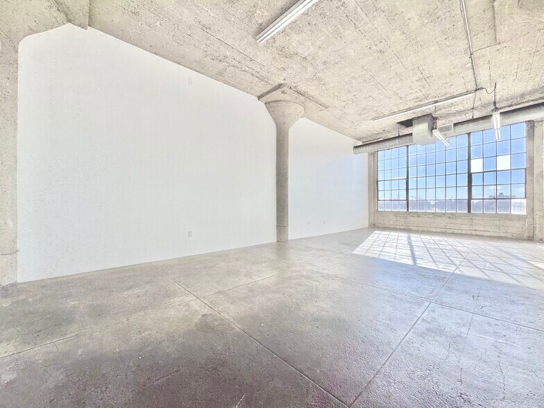 More Photos Of 623 E 9th St, Los Angeles Loft Creative Space For Lease