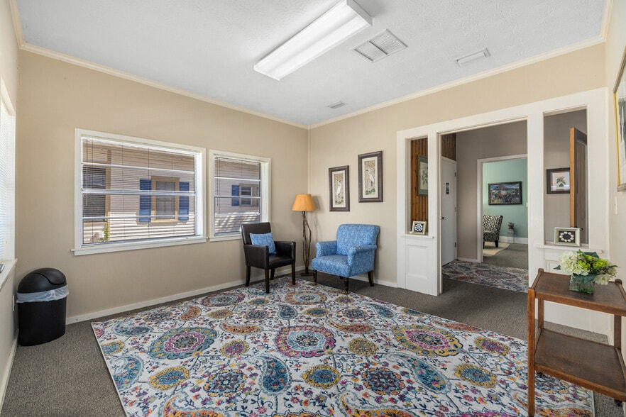 More Photos Of 77 Saragossa St, Saint Augustine Office For Sale