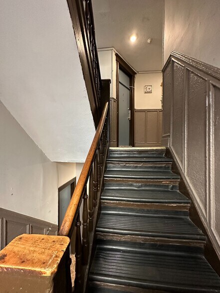 More Photos Of 672 Grand St, Jersey City Apartments For Sale