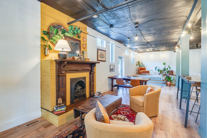 More Photos Of 4301 Washington Pike, Knoxville Office Residential For Lease