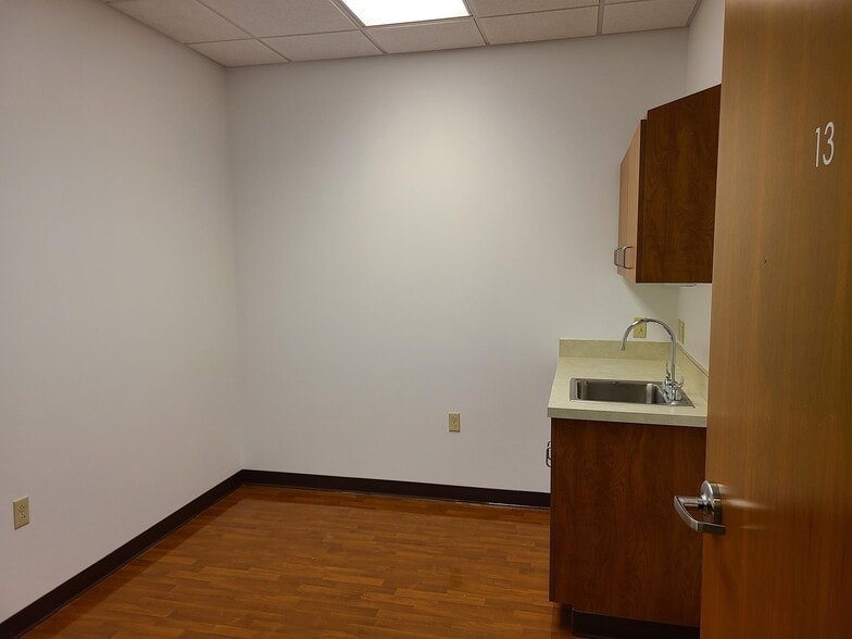 More Photos Of 6401 Prairie St, Norton Shores Medical For Lease