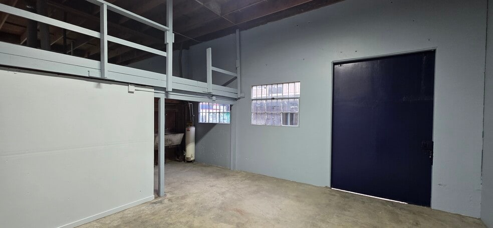 More Photos Of 1024 Howard Ave, San Mateo Warehouse For Lease
