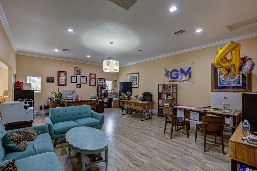 More Photos Of 6470 Foothill Blvd, Tujunga Religious Facility For Sale