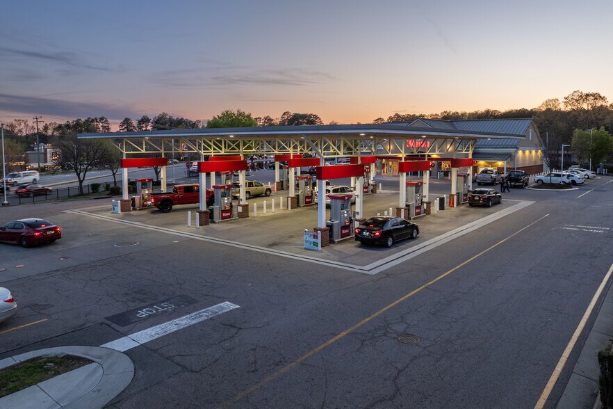 More Photos Of 11914 Iron Bridge Plz, Chester General Retail For Lease