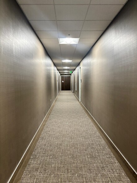 More Photos Of 5927 Balfour Ct, Carlsbad Office For Sale