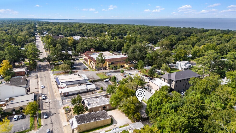 More Photos Of 715 Belrose Ave, Daphne Office For Lease