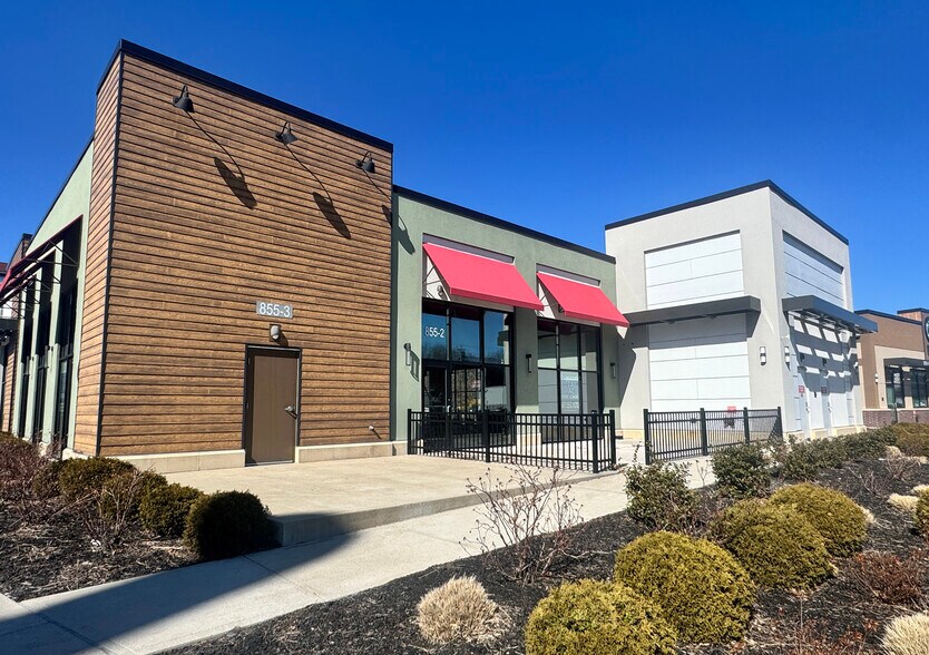 More Photos Of 855 Broadway, Saugus Unknown For Lease