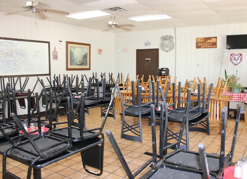 More Photos Of 339 E Main St, Auburn Restaurant For Sale