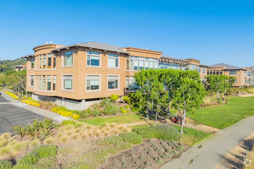 More Photos Of 2350 Kerner Blvd, San Rafael Unknown For Lease