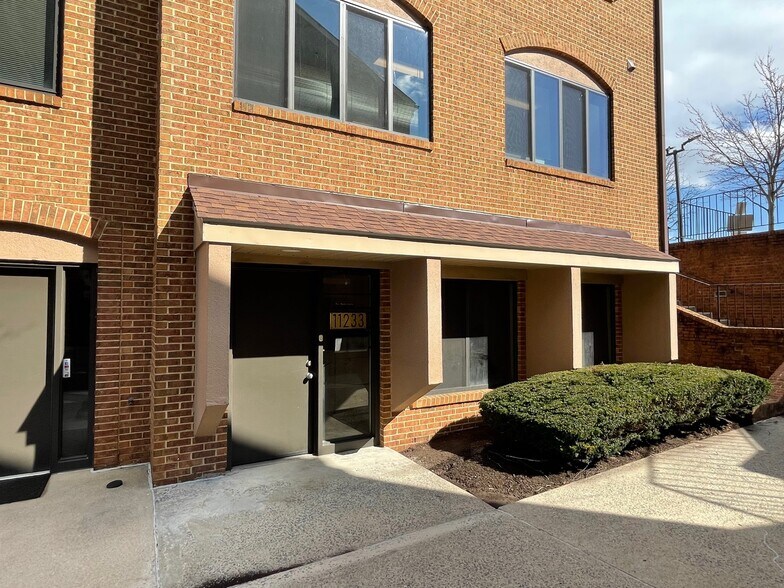 More Photos Of 11201-11259 Lockwood Dr, Silver Spring Office For Sale