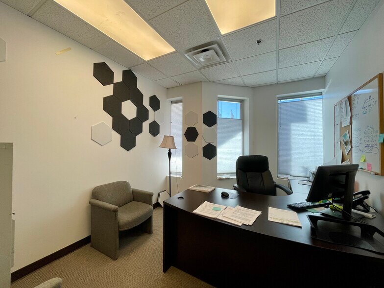 More Photos Of 3280 Downing St, Denver Apartments For Lease