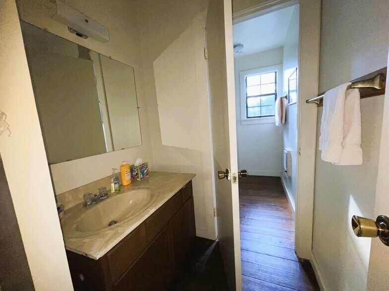 More Photos Of 1400 Greer ln, Burnet Land For Sale