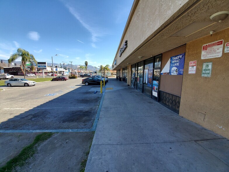 More Photos Of 525 W Highland Ave, San Bernardino Freestanding For Lease