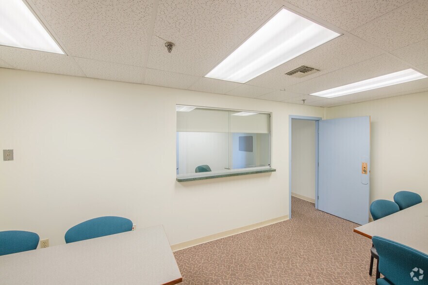 More Photos Of 45 Willard Ave, Providence Medical For Sale