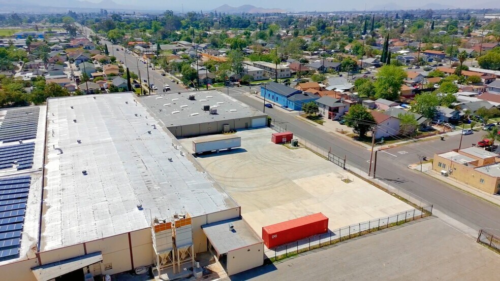 Primary Photo Of 1096 W Rialto Ave, San Bernardino Warehouse For Sale