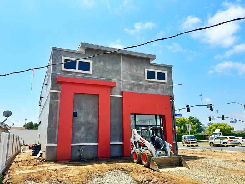 More Photos Of 378 W 4th St, Perris Office For Sale