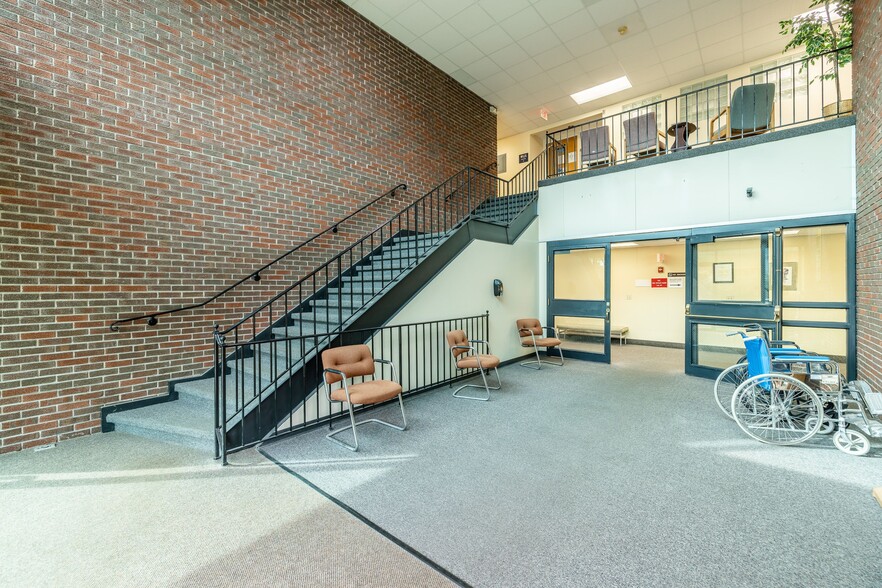 More Photos Of 80 West Ave, Brockport Medical For Lease