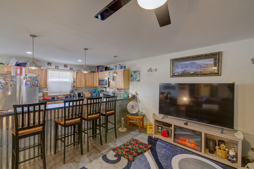 More Photos Of 3003 Highway 101 N, Gearhart Self Storage For Sale