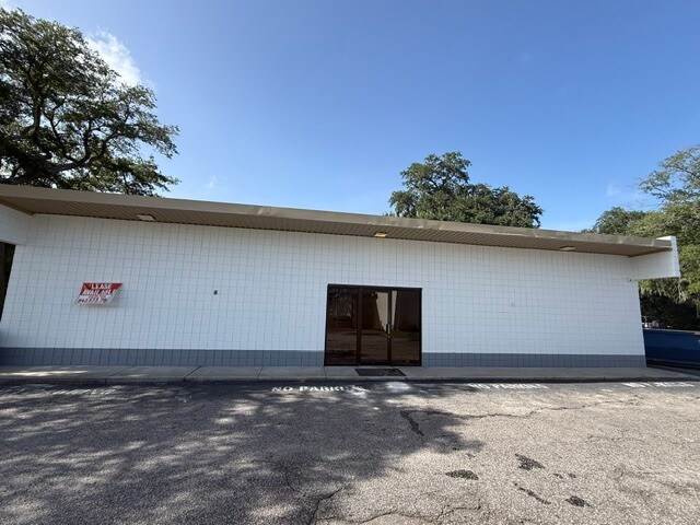 More Photos Of 1412 Savannah Hwy, Charleston Freestanding For Lease
