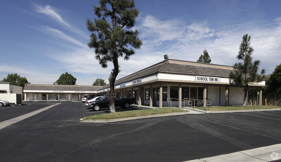 Primary Photo Of 9555 Garfield Ave, Fountain Valley Office For Lease
