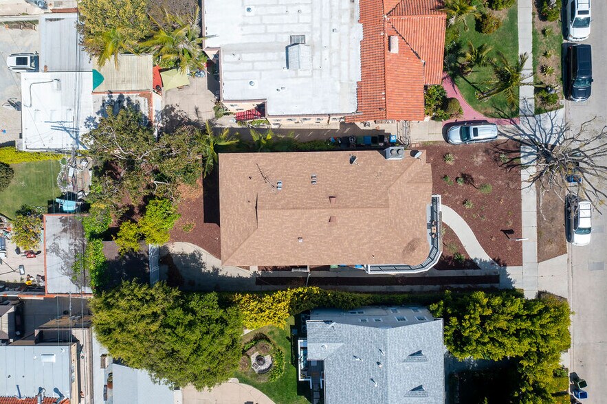 More Photos Of 1053 Hudson ave, Los Angeles Apartments For Sale