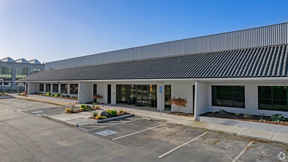 More Photos Of 220 Humboldt Ct, Sunnyvale Research And Development For Sale