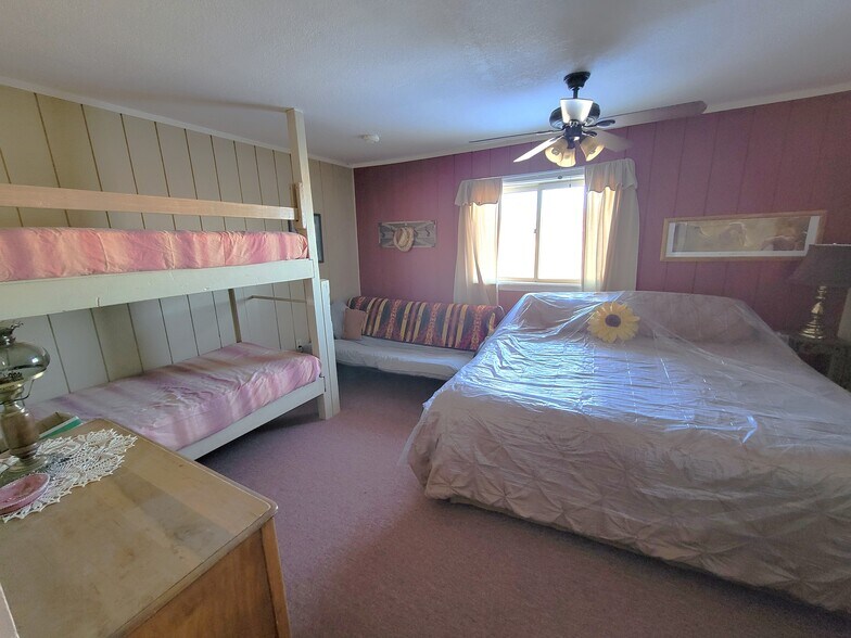 More Photos Of 7526 County Road 50, Center Hospitality For Sale