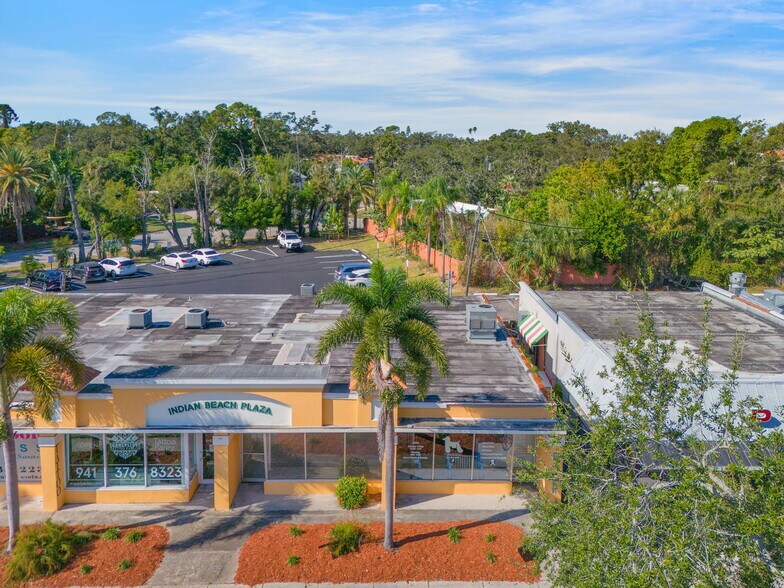 More Photos Of 2801-2815 N Tamiami Trl, Sarasota Unknown For Lease