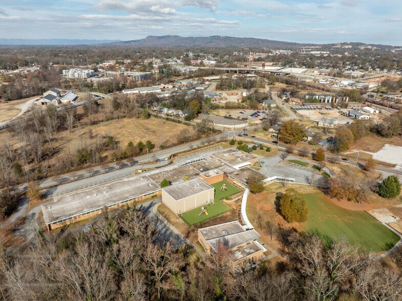 More Photos Of 1600 W Washington St, Greenville Land For Sale