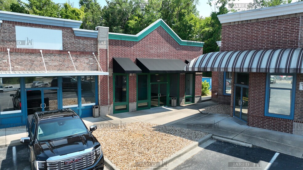 More Photos Of 1615 W Highway 76, Branson Unknown For Lease