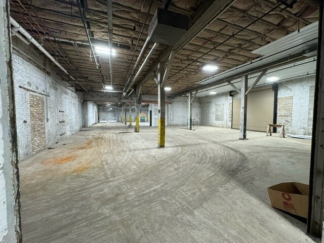 More Photos Of 315 Brighton St, La Porte Manufacturing For Lease