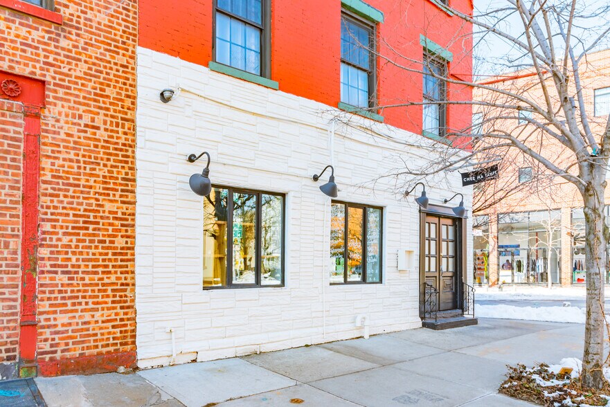 More Photos Of 47 Franklin St, Brooklyn Apartments For Sale