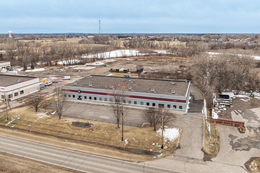 More Photos Of 6845 20th Ave, Centerville Industrial For Lease