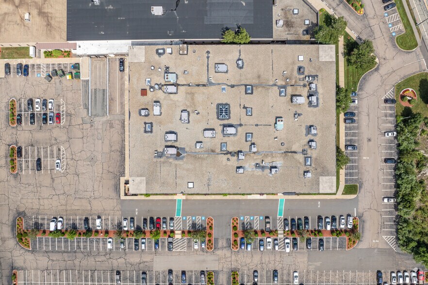 More Photos Of 15-45 Dan Rd, Canton Office For Lease