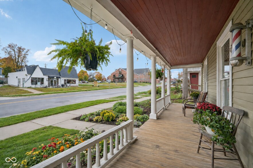 More Photos Of 305 E Washington St, Greencastle Storefront Retail Residential For Sale