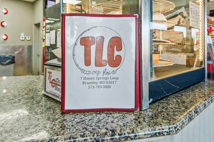 More Photos Of 7 Honey Springs Loop, Brumley Service Station For Sale