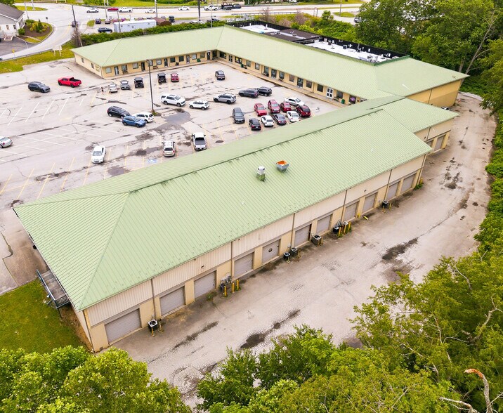 More Photos Of 6 Oliver Rd, Uniontown Freestanding For Lease