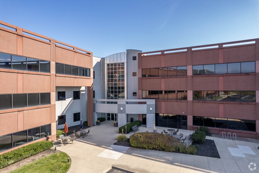 More Photos Of 3435 Stelzer Rd, Columbus Office For Lease