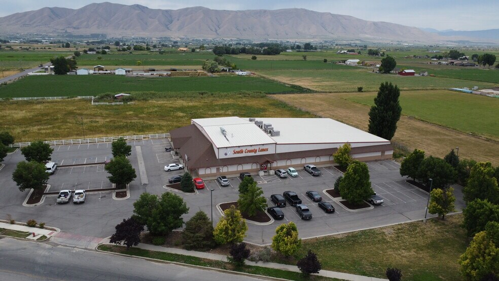 More Photos Of 122 W 900 N, Payson Bowling Alley For Sale