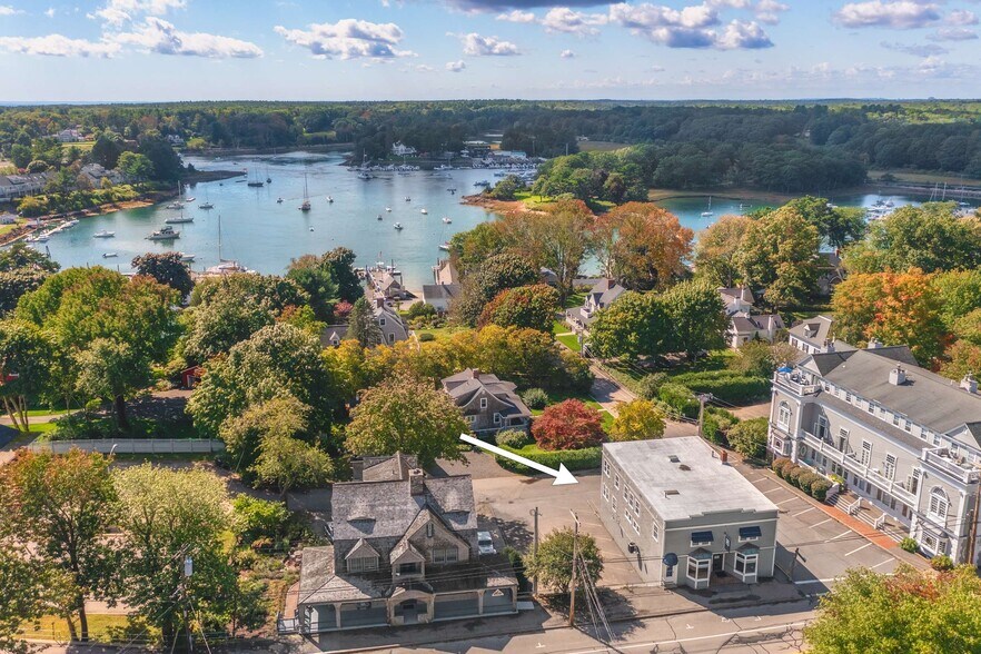 More Photos Of 435 York St, York Office Residential For Sale