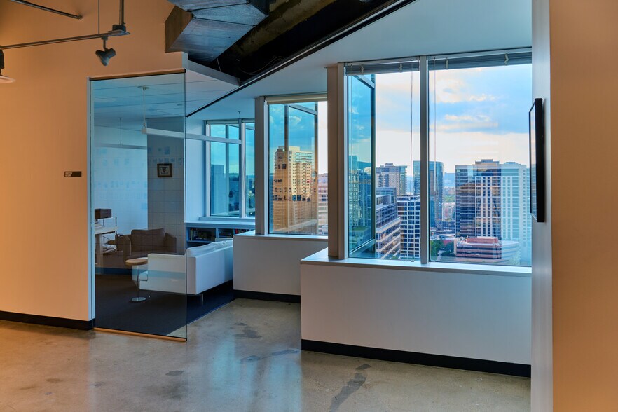 More Photos Of 750 N Saint Paul St, Dallas Office Residential For Lease