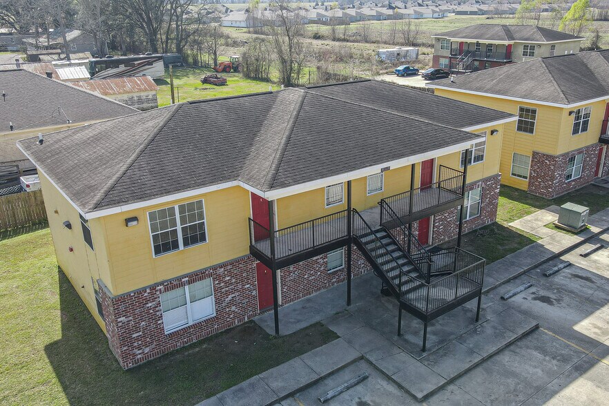 More Photos Of 5500 Hwy 75, Carville Apartments For Sale