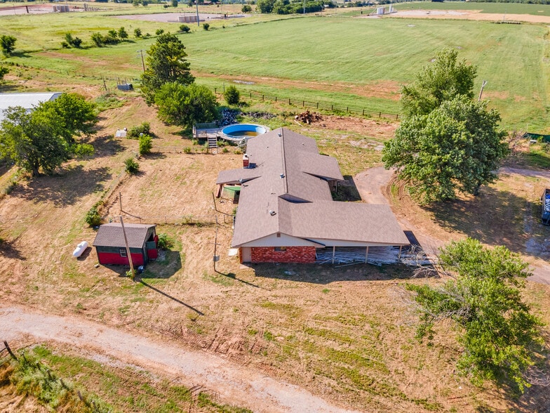 More Photos Of 1311 County Road 1390, Chickasha Land For Sale