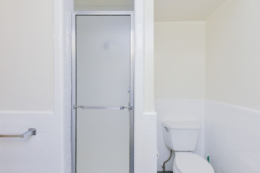 More Photos Of 3520-3530 W 5th St, Los Angeles Apartments For Sale