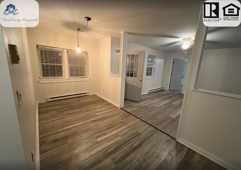 More Photos Of 34 Marshall St, Putnam Apartments For Sale